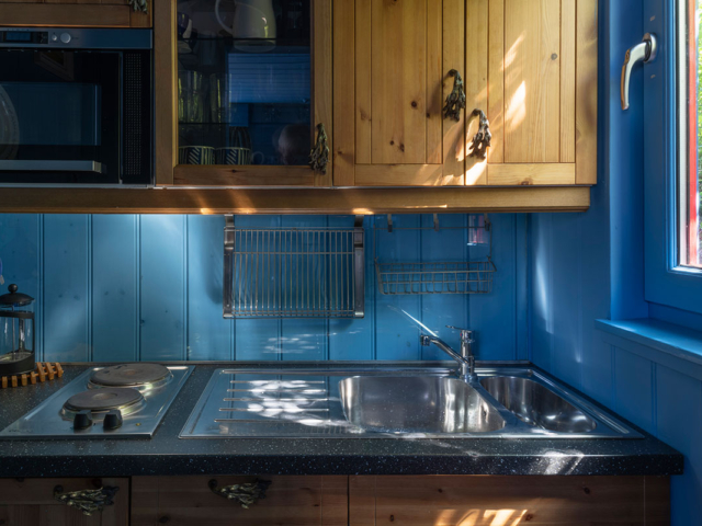 CH---cabin-interior-