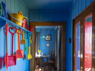 CH---cabin-interior-7203